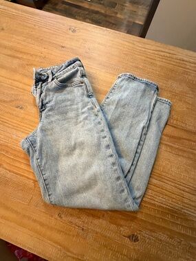 Old Navy Light Blue Relaxed Jeans